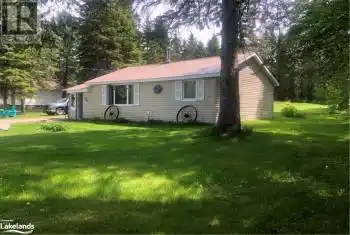 25 DOE LAKE Road, Katrine, Ontario P0A1L0, 2 Bedrooms Bedrooms, ,1 BathroomBathrooms,All Houses,For Sale,DOE LAKE,40648120