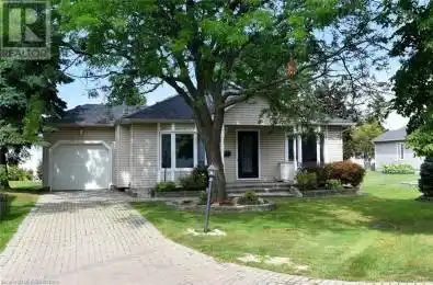 353 Boulevard Mount Hope Ontario L0R1W0