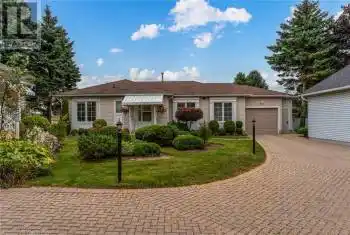 10 SILVERBIRCH Boulevard, Mount Hope, Ontario L0R1W0, 2 Bedrooms Bedrooms, ,3 BathroomsBathrooms,All Houses,For Sale,SILVERBIRCH,XH4205449