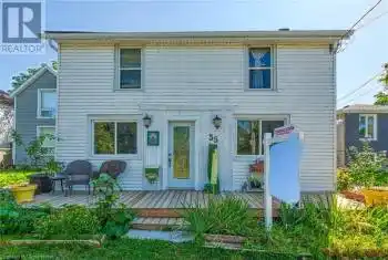 35 CANAL BANK Road, Port Colborne, Ontario L3K2M6, 2 Bedrooms Bedrooms, ,2 BathroomsBathrooms,All Houses,For Sale,CANAL BANK,XH4187375