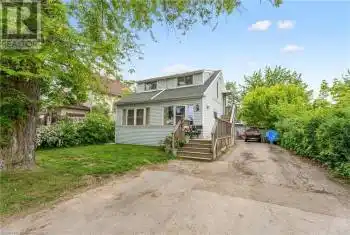 264 BURGAR Street, Welland, Ontario L3B2T6, 5 Bedrooms Bedrooms, ,3 BathroomsBathrooms,All Houses,For Sale,BURGAR,XH4196522