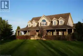 100 BROAD Road, Haldimand, Ontario N3W2E9, 6 Bedrooms Bedrooms, ,5 BathroomsBathrooms,All Houses,For Sale,BROAD,XH4199566