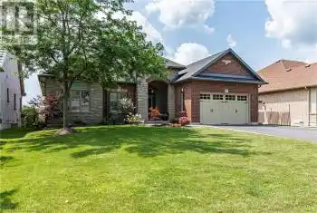 71 NEWPORT Lane, Port Dover, Ontario N0A1N7, 5 Bedrooms Bedrooms, ,3 BathroomsBathrooms,All Houses,For Sale,NEWPORT,XH4202116