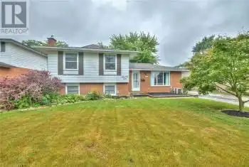 79 WELLBROOK Boulevard, Welland, Ontario L3C5T6, 4 Bedrooms Bedrooms, ,2 BathroomsBathrooms,All Houses,For Sale,WELLBROOK,XH4202280