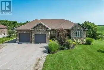 8138 Canborough Road, Dunnville, Ontario N1A2W1, 5 Bedrooms Bedrooms, ,2 BathroomsBathrooms,All Houses,For Sale,Canborough,XH4203208