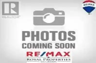 136 Street Unit Main Pickering (Rougemount) Ontario L1V1L4