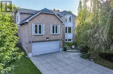 203 Crescent Ancaster Ontario L9K1B9