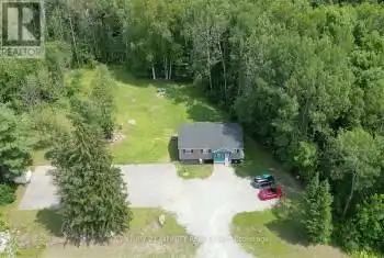 7222 HWY 35, Kawartha Lakes (Coboconk), Ontario K0M1K0, 3 Bedrooms Bedrooms, ,1 BathroomBathrooms,All Houses,For Sale,HWY 35,X9355030