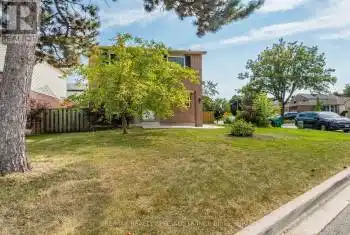 6501 Meltzer Mews, Mississauga, Ontario L5N 3K7, 3 Bedrooms Bedrooms, 9 Rooms Rooms,4 BathroomsBathrooms,All Houses,Sold,Meltzer,W9355489