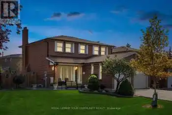 4101 Longo Circ, Mississauga, Ontario L4T 4C6, 3 Bedrooms Bedrooms, 5 Rooms Rooms,4 BathroomsBathrooms,All Houses,Sold,Longo,W9357340