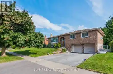 19 Meadowland Gate Brampton (Brampton East) Ontario L6W3N8