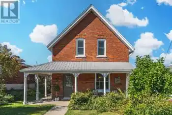 55 Poyntz St, Penetanguishene, Ontario L9M 1N6, 3 Bedrooms Bedrooms, 6 Rooms Rooms,2 BathroomsBathrooms,All Houses,Sold,Poyntz,S9358355