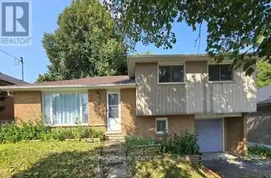 43 Gladman Avenue Newmarket (Central Newmarket) Ontario L3Y1W4