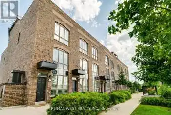 26 Ernest Avenue Unit# TH5, Toronto (Dovercourt-Wallace Emerson-Junction), Ontario M6P0B8, 4 Bedrooms Bedrooms, ,3 BathroomsBathrooms,All Houses,For Rent,Ernest,W9358690