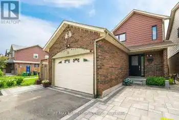 58 Foxacre Row, Brampton, Ontario L6V 3P5, 3 Bedrooms Bedrooms, 7 Rooms Rooms,3 BathroomsBathrooms,All Houses,Sold,Foxacre,W9358939