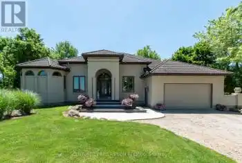 2529 Napperton Drive, Adelaide Metcalfe, Ontario N7G3H8, 5 Bedrooms Bedrooms, ,3 BathroomsBathrooms,All Houses,For Sale,Napperton,X9357622