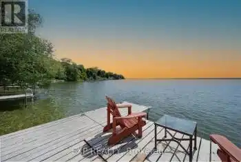 183 Lake Drive, Georgina (Keswick North), Ontario L4P3C8, 3 Bedrooms Bedrooms, ,2 BathroomsBathrooms,All Houses,For Sale,Lake,N9359675