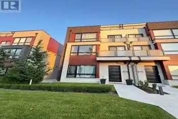 123 High Street, Mississauga (Port Credit), Ontario L5H1K4, 4 Bedrooms Bedrooms, ,4 BathroomsBathrooms,All Houses,For Sale,High,W9359763