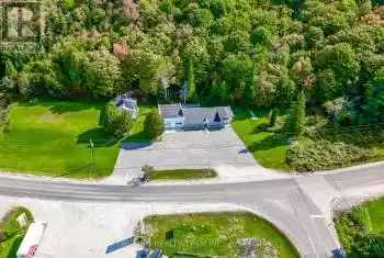 949 Raymond Road, Muskoka Lakes, Ontario P0B1M0, 3 Bedrooms Bedrooms, ,1 BathroomBathrooms,All Houses,For Sale,Raymond,X9360443