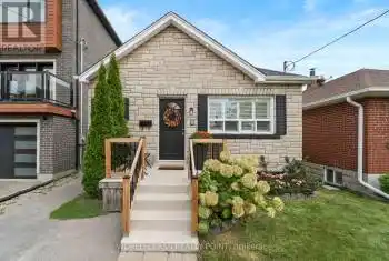 9 Thirty Second Street, Toronto (Long Branch), Ontario M8W3G3, 3 Bedrooms Bedrooms, ,2 BathroomsBathrooms,All Houses,For Sale,Thirty Second,W9361972