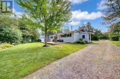 21 Avenue Prince Edward County (Sophiasburgh) Ontario K0K2T0