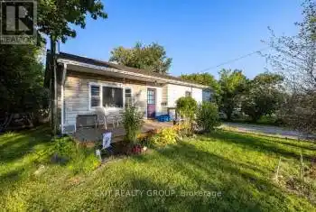 32 Pearce St, Marmora and Lake, Ontario K0K 2M0, 3 Bedrooms Bedrooms, 6 Rooms Rooms,1 BathroomBathrooms,All Houses,Sold,Pearce,X9363805