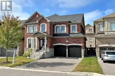 717 Mee Place Newmarket (Stonehaven-Wyndham) Ontario L3X0G6