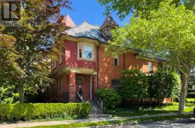 1 Hawthorn Avenue Toronto (Rosedale-Moore Park) Ontario M4W2Z1