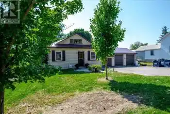 21 First St, Otonabee-South Monaghan, Ontario K0L 2G0, 2 Bedrooms Bedrooms, 6 Rooms Rooms,2 BathroomsBathrooms,All Houses,Sold,First,X9364719