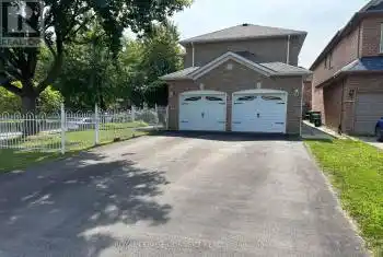 103 Fadine Road, Newmarket (Summerhill Estates), Ontario L3X2P7, 2 Bedrooms Bedrooms, ,1 BathroomBathrooms,All Houses,For Rent,Fadine,N9365480