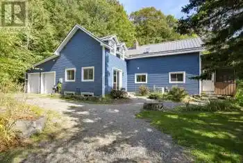 1258 Dwight Beach Road, Lake of Bays, Ontario P0A1H0, 4 Bedrooms Bedrooms, ,2 BathroomsBathrooms,All Houses,For Sale,Dwight Beach,X9365606