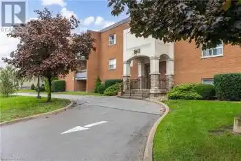 242 OAKDALE Avenue Unit# 216, St. Catharines (456 - Oakdale), Ontario L2P3K5, 2 Bedrooms Bedrooms, ,1 BathroomBathrooms,Condo,For Sale,OAKDALE,X9414026