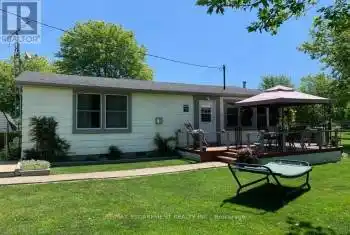 576 LAKESHORE Road, Haldimand, Ontario N0A1P0, 3 Bedrooms Bedrooms, ,1 BathroomBathrooms,All Houses,For Sale,LAKESHORE,X9366235