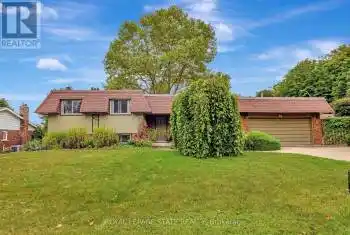 65 Maple Drive, Hamilton (Stoney Creek), Ontario L8G3C6, 3 Bedrooms Bedrooms, ,2 BathroomsBathrooms,All Houses,For Sale,Maple,X9367638