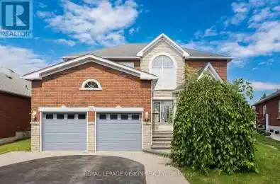 43 Mac Carl Crescent Whitby (Rolling Acres) Ontario L1R2T6