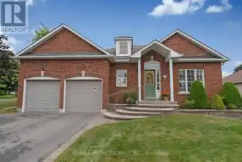 71 Country Estates Drive, Scugog (Port Perry), Ontario L9L1S3, 3 Bedrooms Bedrooms, ,3 BathroomsBathrooms,All Houses,For Sale,Country Estates,E9367923