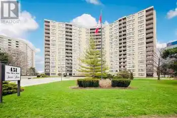 451 The West Mall Unit# 321, Toronto (Etobicoke West Mall), Ontario M9C1G1, 2 Bedrooms Bedrooms, ,1 BathroomBathrooms,Condo,For Sale,The West Mall,W9370660