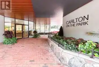 130 Carlton Street Unit# 906, Toronto (Cabbagetown-South St. James Town), Ontario M5A4K3, 3 Bedrooms Bedrooms, ,2 BathroomsBathrooms,Condo,For Sale,Carlton,C9371269