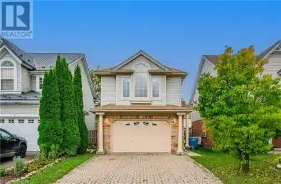 4 DARLING Crescent Guelph Ontario N1L1P9