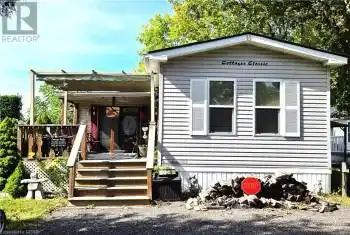 204 BEACH Street, Fergus, Ontario N1M2W5, 3 Bedrooms Bedrooms, ,1 BathroomBathrooms,Commercial,For Sale,BEACH,40654581