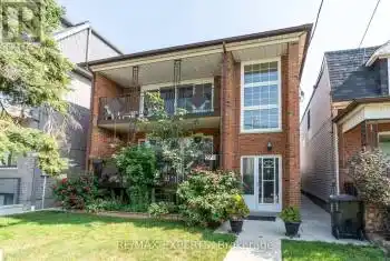 271 HARVIE Avenue Unit# 3, Toronto (Caledonia-Fairbank), Ontario M6E4L1, 3 Bedrooms Bedrooms, ,1 BathroomBathrooms,All Houses,For Rent,HARVIE,W9372589