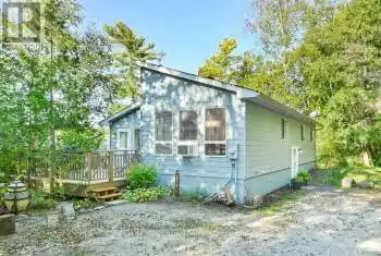 1018C Leisure Lane, North Frontenac, Ontario K0H1K0, 4 Bedrooms Bedrooms, ,3 BathroomsBathrooms,All Houses,For Sale,Leisure,X9374023