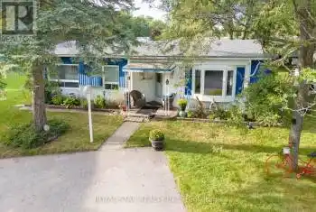 99 Linden Lane, Innisfil, Ontario L9S1N3, 2 Bedrooms Bedrooms, ,1 BathroomBathrooms,Commercial,For Sale,Linden,N9374523