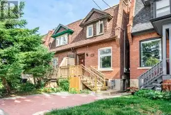 261 Howland Ave, Toronto, Ontario M5R 1W2, 3 Bedrooms Bedrooms, 6 Rooms Rooms,2 BathroomsBathrooms,All Houses,Sold,Howland,C9375311