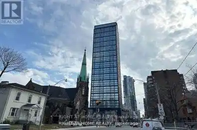 319 Street Unit 3608 Toronto (Moss Park) Ontario M5B0C8