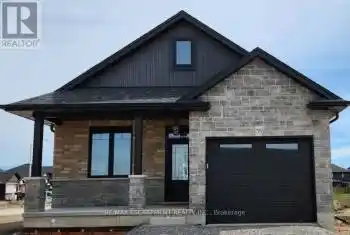 62 Pike Creek Drive, Haldimand, Ontario N0A1E0, 2 Bedrooms Bedrooms, ,2 BathroomsBathrooms,All Houses,For Sale,Pike Creek,X9377584