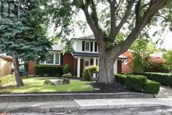 41 Sarasota Ave, Hamilton, Ontario L9C 3X1, 3 Bedrooms Bedrooms, 8 Rooms Rooms,3 BathroomsBathrooms,All Houses,Sold,Sarasota,X9376894