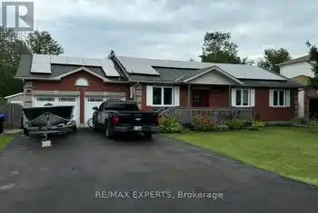 2501 Holiday Way, Innisfil (Alcona), Ontario L9S2H4, 5 Bedrooms Bedrooms, ,2 BathroomsBathrooms,All Houses,For Sale,Holiday,N9378697