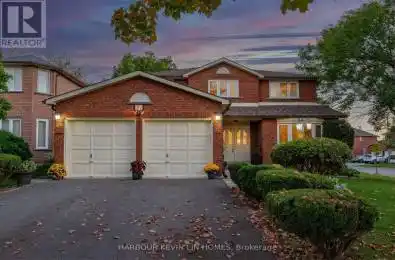 32 Queens College Drive Richmond Hill (Doncrest) Ontario L4B1P2