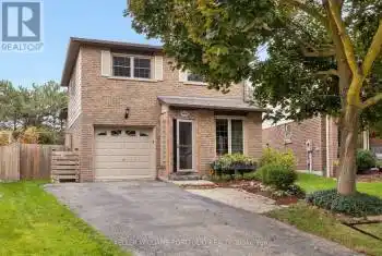 3054 Plum Tree Crescent, Mississauga (Meadowvale), Ontario L5N4W6, 3 Bedrooms Bedrooms, ,2 BathroomsBathrooms,All Houses,For Sale,Plum Tree,W9379538